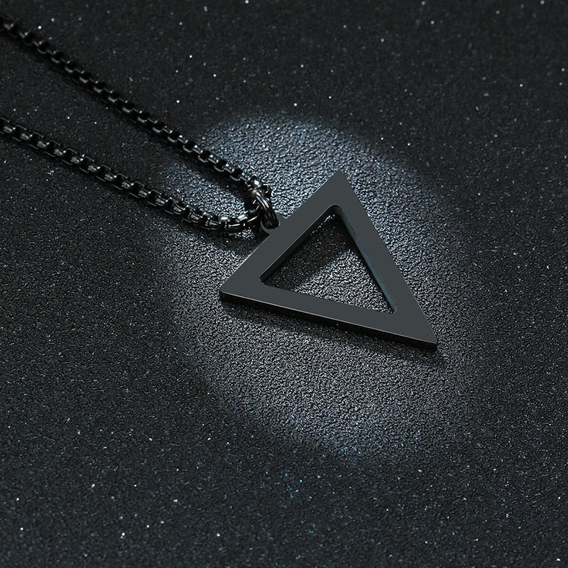 Collier Invictus