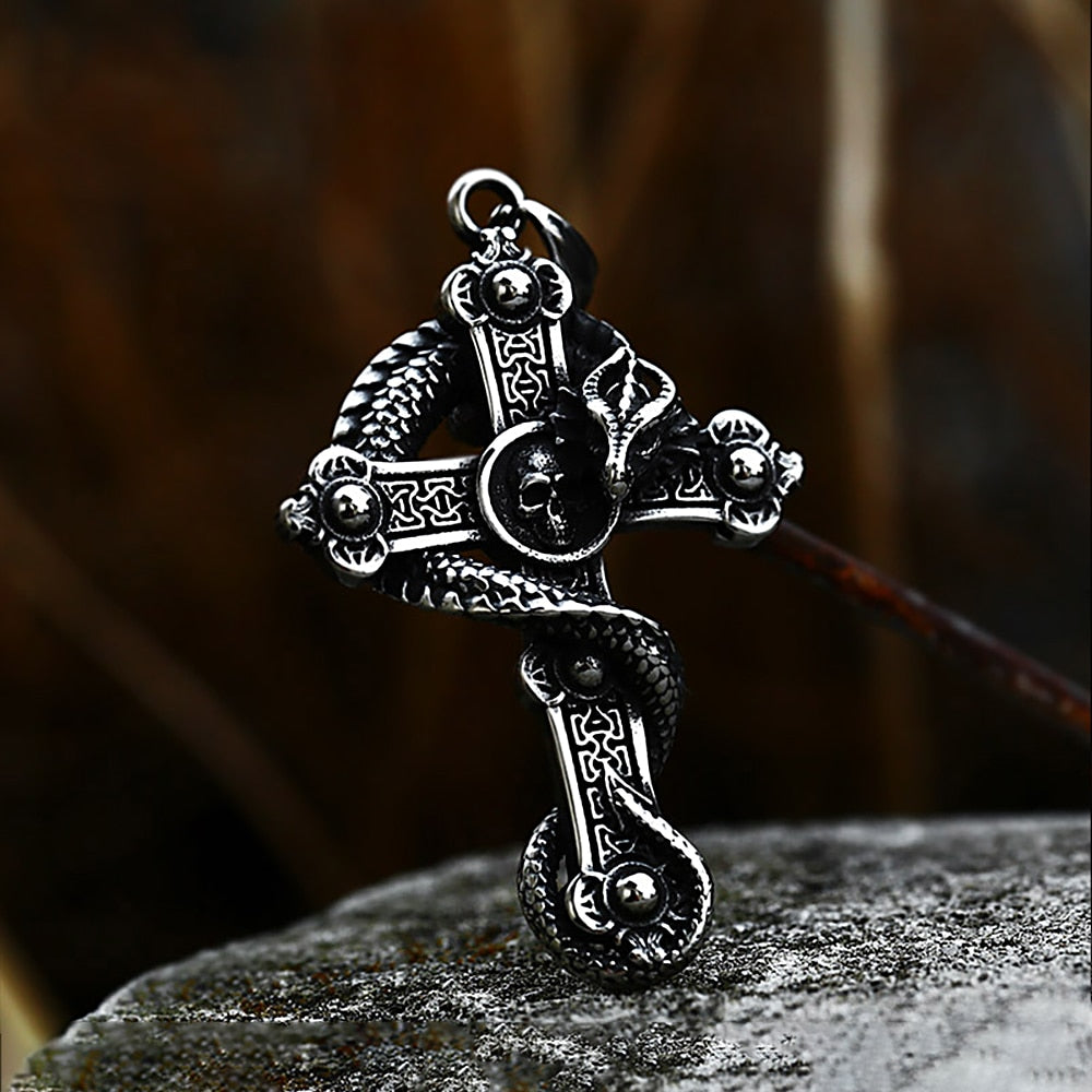 Collier Croix avec Dragon