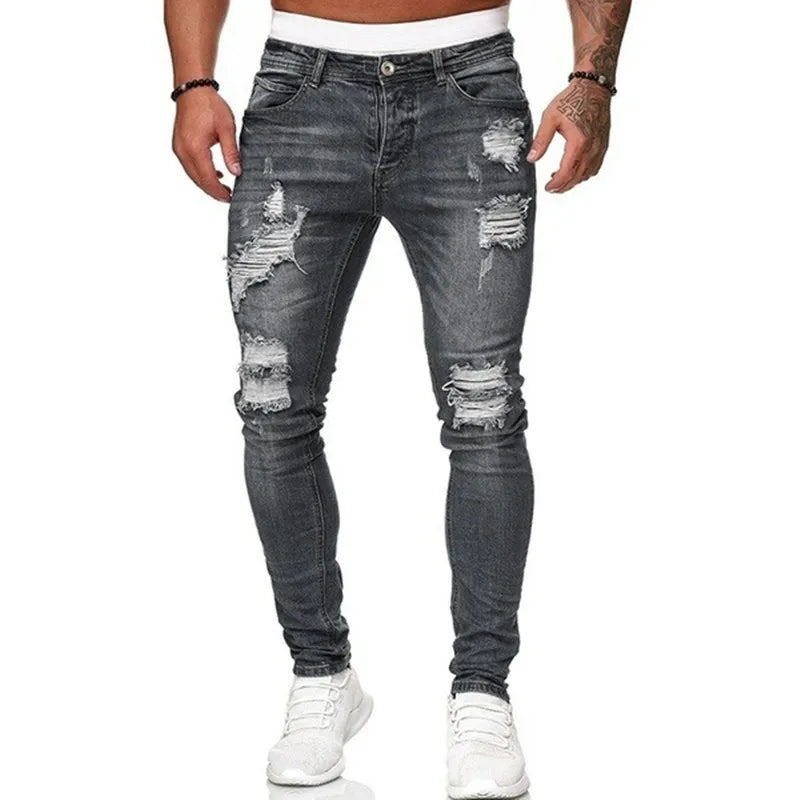 Pantalons détruits